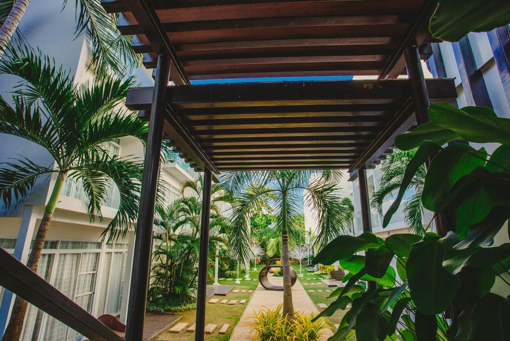 Aziza Paradise Hotel Puerto Princesa Εξωτερικό φωτογραφία