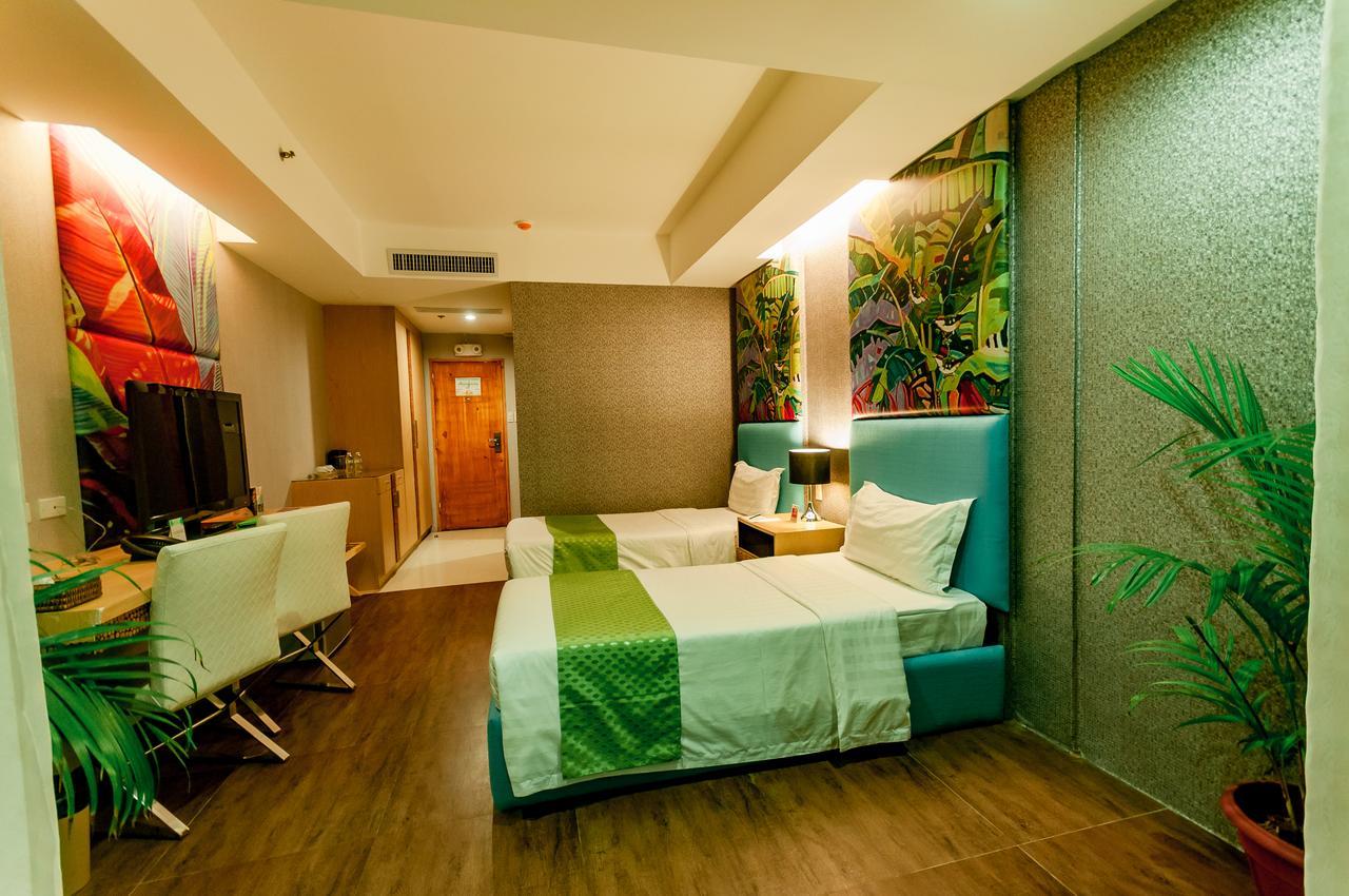 Aziza Paradise Hotel Puerto Princesa Εξωτερικό φωτογραφία