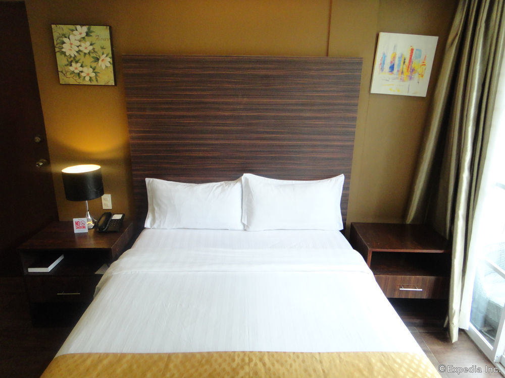 Aziza Paradise Hotel Puerto Princesa Εξωτερικό φωτογραφία