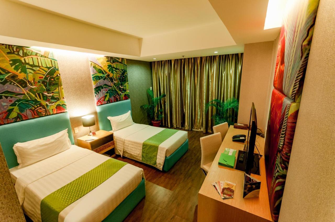 Aziza Paradise Hotel Puerto Princesa Εξωτερικό φωτογραφία